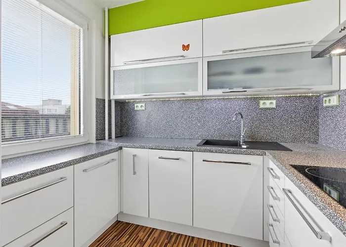Апартаменты In A Quiet Part Of With A Kitchen